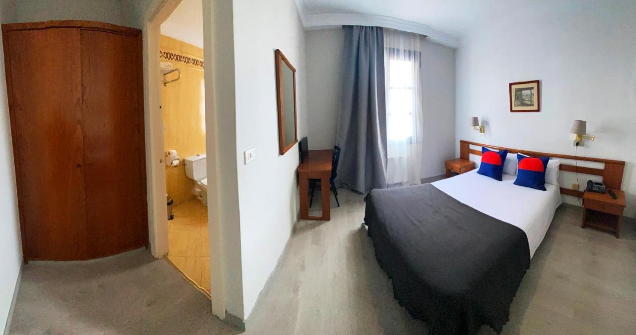 Hotel Lauaxeta Etxea Mungia Buitenkant foto