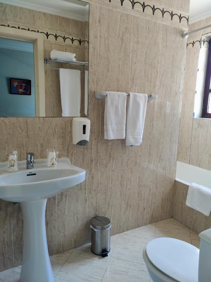 Hotel Lauaxeta Etxea Mungia Buitenkant foto